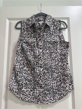 Talbots Pink and Black Leopard Print Sleeveless Button-Down Shirt